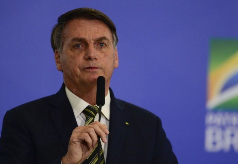 Bolsonaro fala da vacinação de crianças e lembra: ‘Pfizer não se responsabiliza por eventuais efeitos adversos’