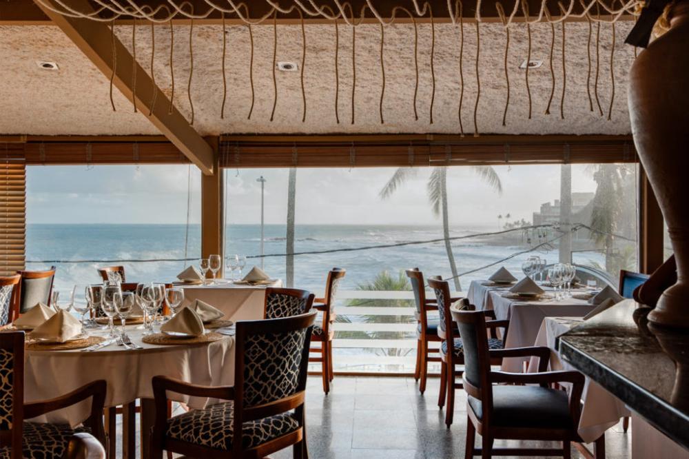 Bares e restaurantes da Bahia serão obrigados a exigir comprovante de vacinação