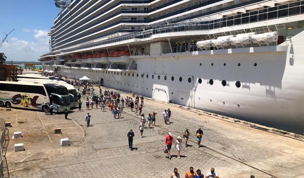 Bahia é contra retomada da temporada de cruzeiros; Anvisa pedirá cancelamento