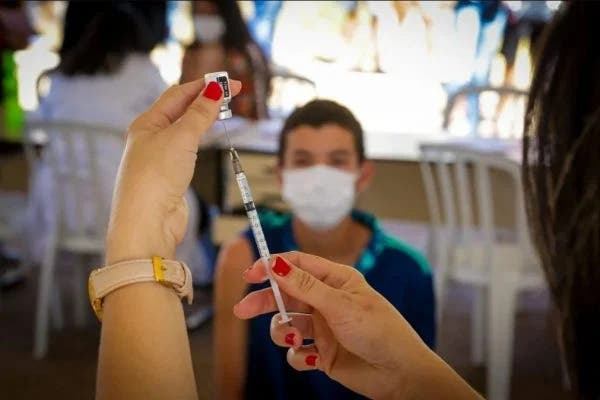 Dias d’Ávila inicia vacinação infantil; confira locais