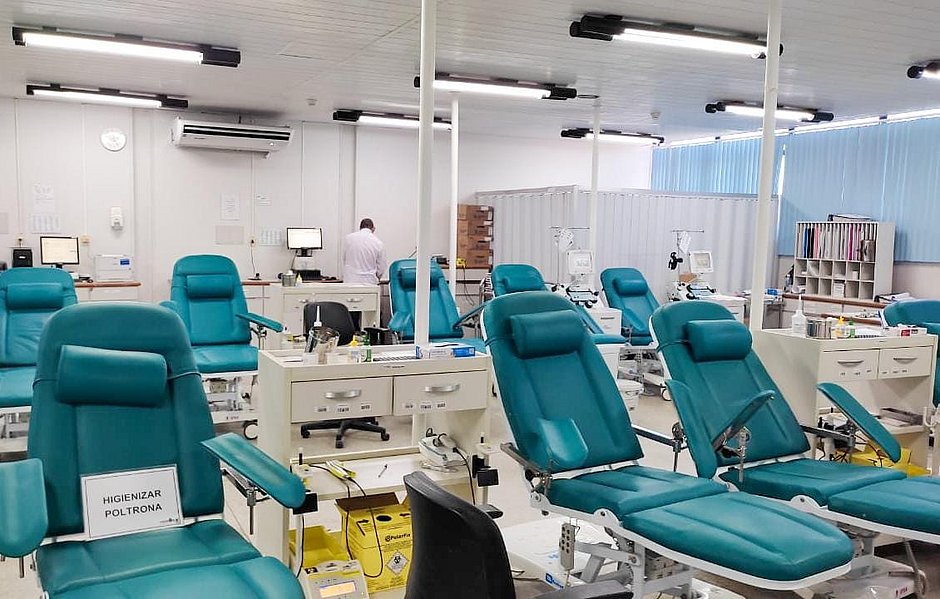 Surto de gripe e covid-19 afastam doadores dos postos de coleta de sangue