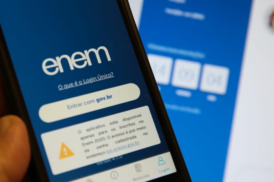 Inep confirma provas do Enem 2022 nos dias 13 e 20 de novembro