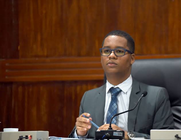 Presidente da câmara critica redução do duodécimo pela prefeitura