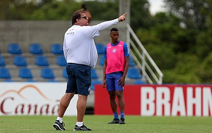 Com caras novas, time titular do Bahia começa a ganhar forma