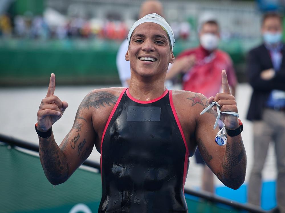 Baiana Ana Marcela Cunha fica em terceiro no Rio de Janeiro 