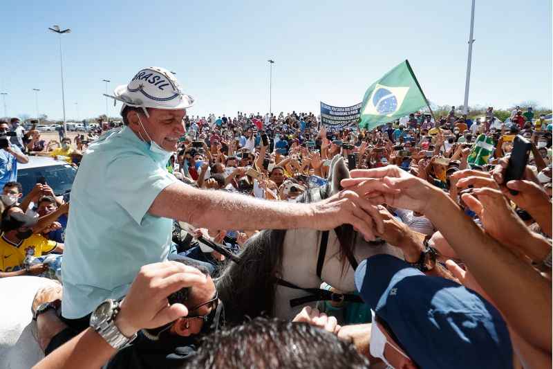 Bolsonaro realiza tour pelo Nordeste para tentar reverter rejeição