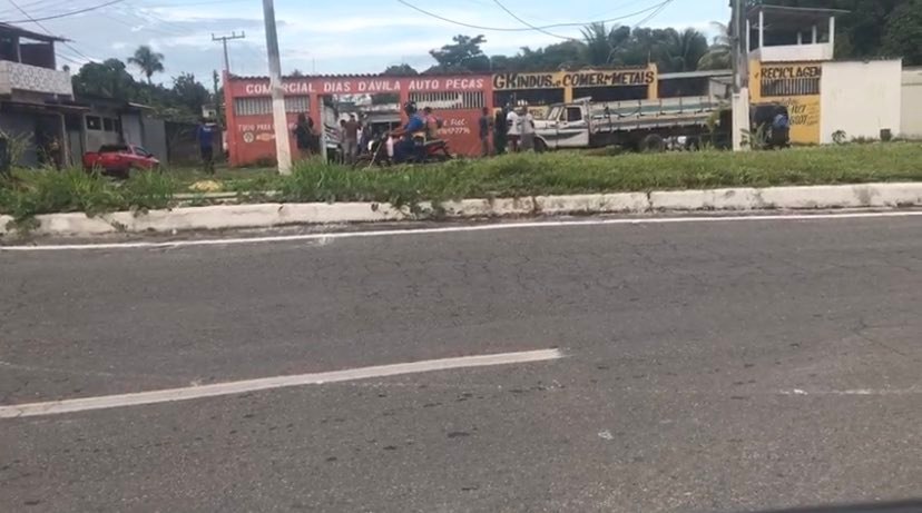 Homem é executado dentro de loja de autopecas em Dias d'Ávila