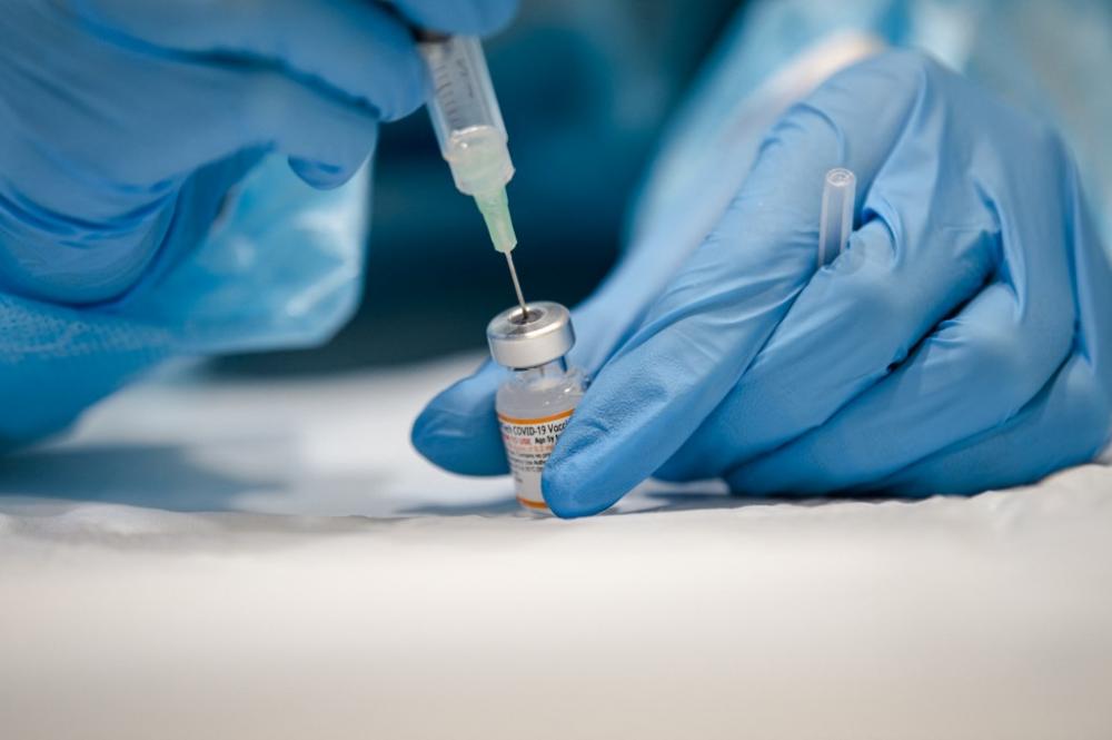 OMS: 'fase aguda' da pandemia pode acabar em 2022