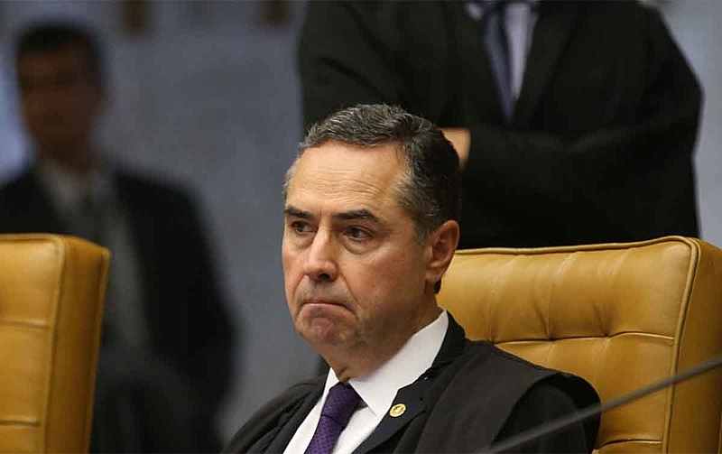 Barroso volta a atacar Bolsonaro: “A mentira já está pronta” 