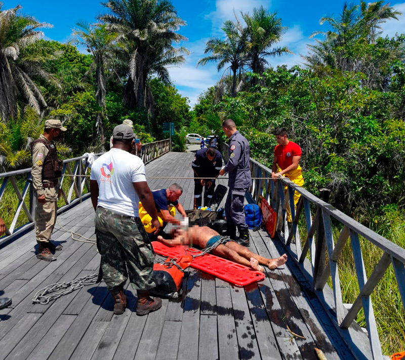 Homem é resgatado após tentar suicídio em Parque na Praia do Forte