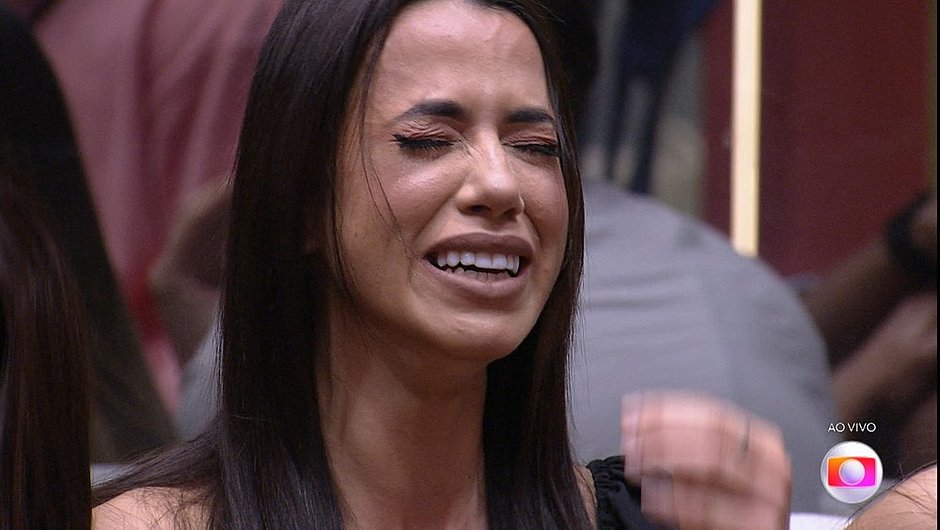Larissa é eliminada do 'BBB 22' com 88,59% dos votos