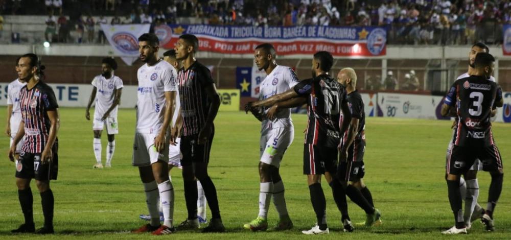 Bahia perde para o Atlético de Alagoinhas e se complica no Baianão
