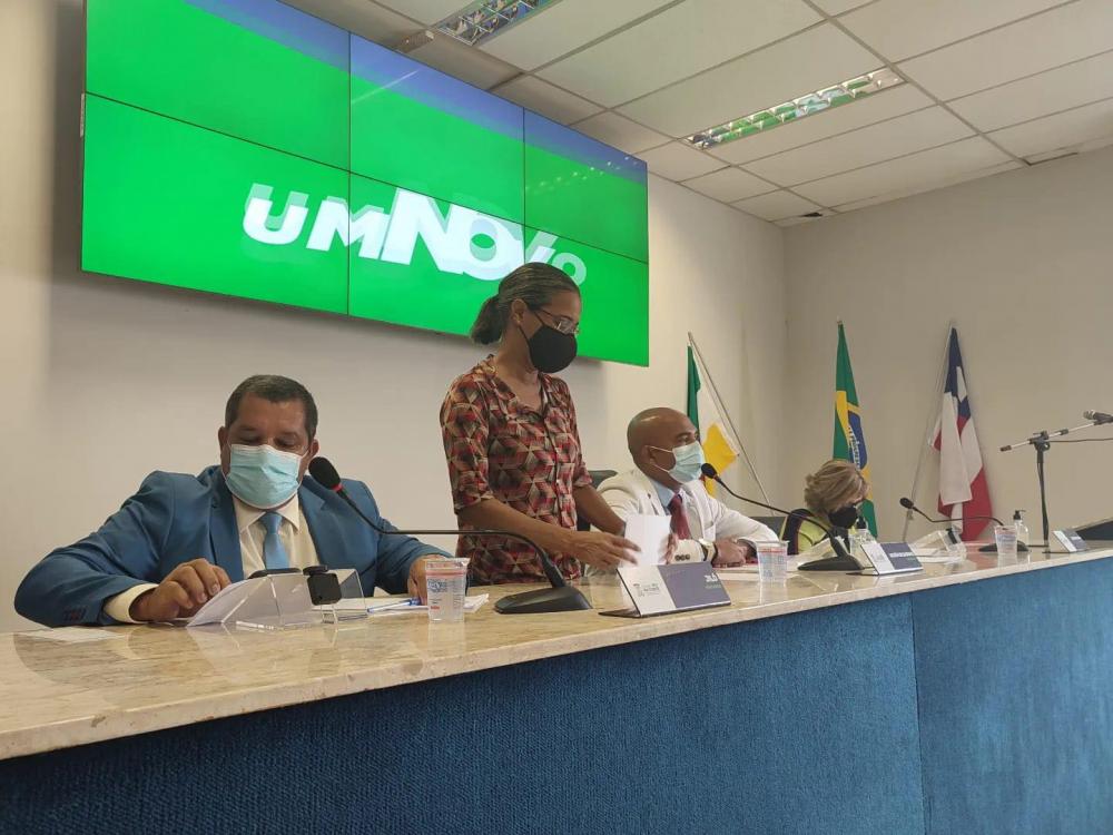 Com votos da oposição, Câmara aprova auxílio de R$ 300 para feirantes matenses