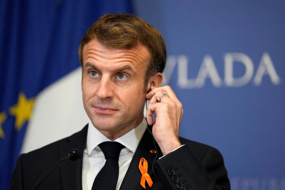 Macron exige de Putin um cessar-fogo em conflito