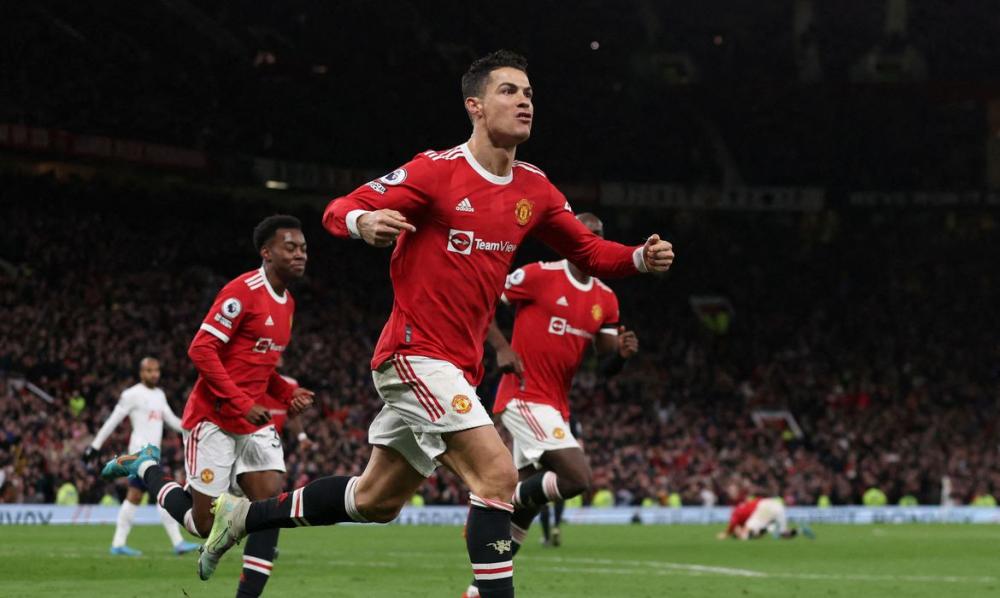 CR7 reivindica recorde de artilheiro de todos os tempos com 807 gols 