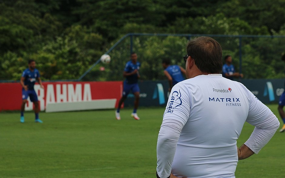 Bahia ganha reforço na zaga para última rodada do Campeonato Baiano