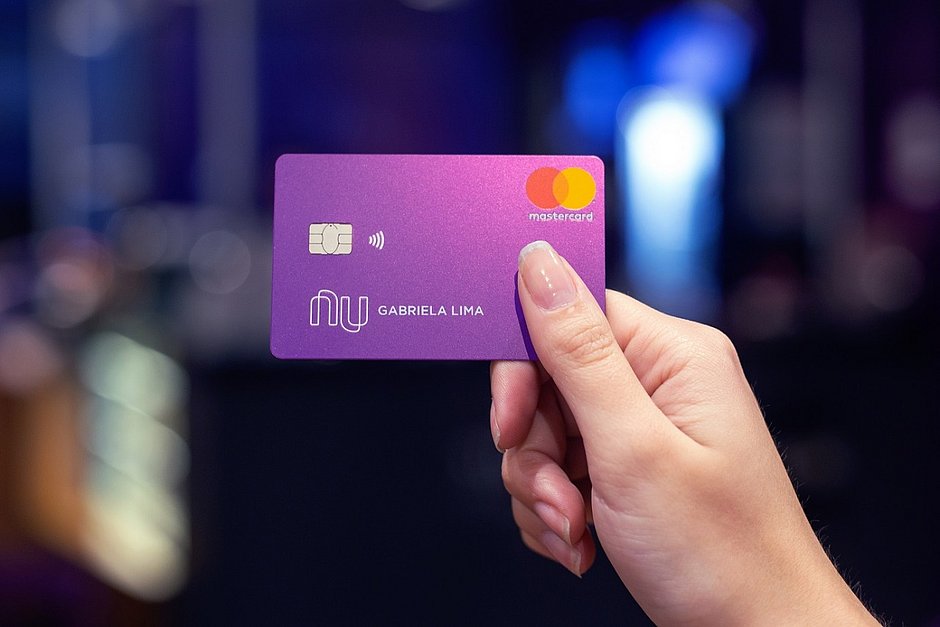 Nubank vai pagar R$ 450 a quem responde pesquisa do imposto de renda