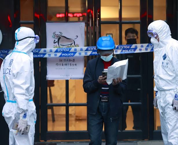 China confina cidade de 9 milhões de habitantes por surto de covid