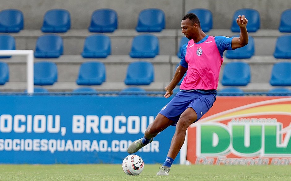 Bahia encara o Vitória da Conquista e tenta evitar eliminação no Baianão