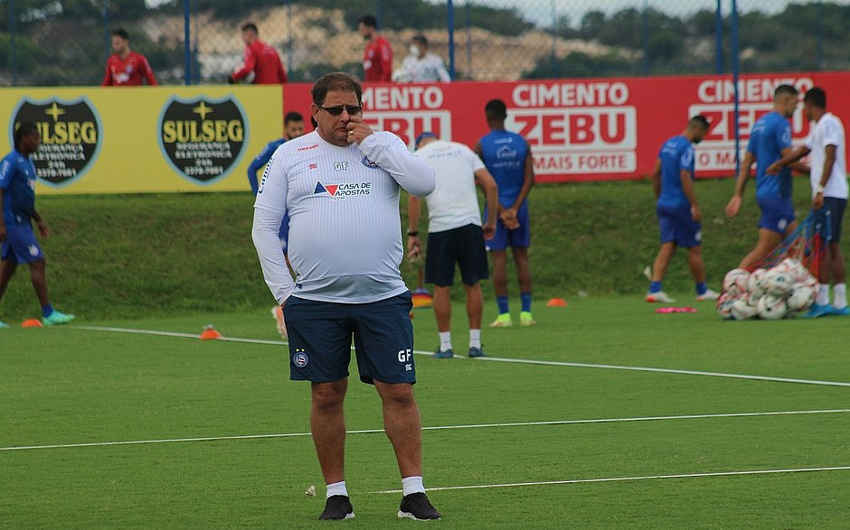 Após queda no estadual, Bahia tenta evitar novo vexame na Copa do Nordeste