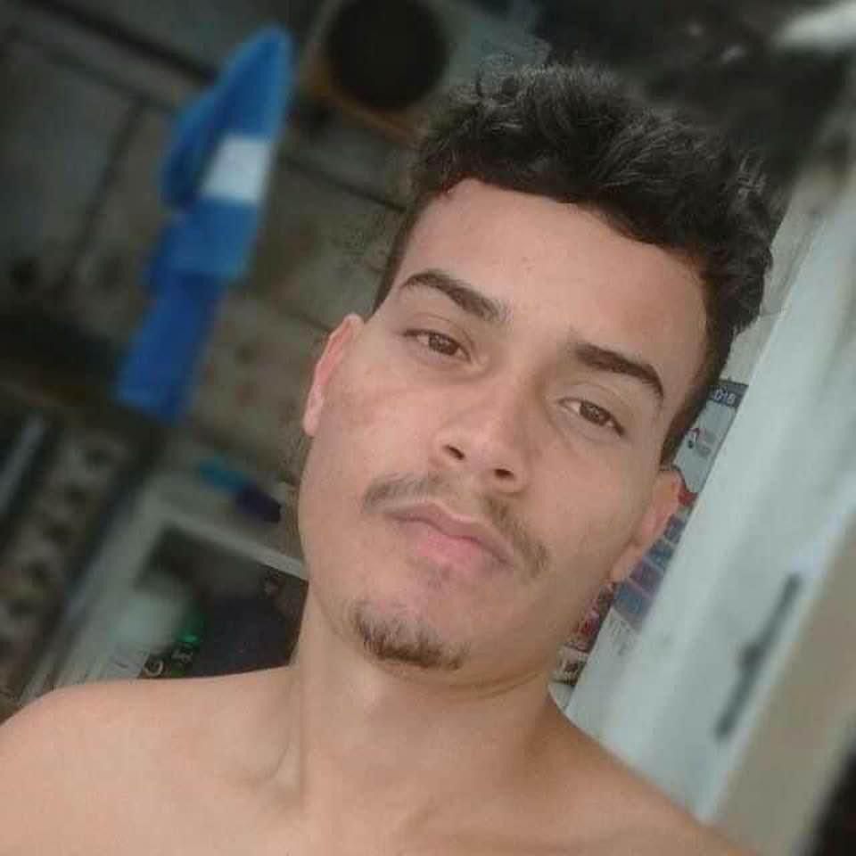 Família procura jovem desaparecido há mais de uma semana em Dias d’Ávila 