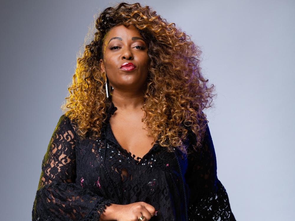 Tia Má relata racismo em supermercado de Vilas: 'Dói demais'