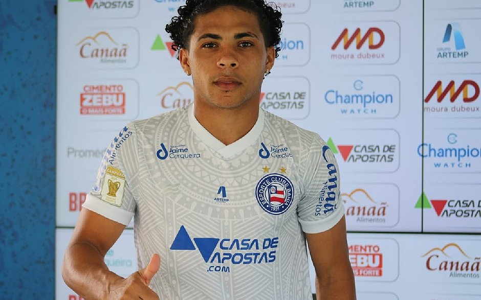 Vitor Jacaré explica suas características e celebra reencontro com Guto no Bahia