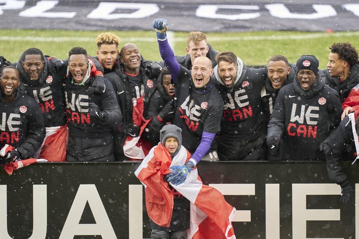 Canadá goleia Jamaica e volta à Copa do Mundo após 36 anos