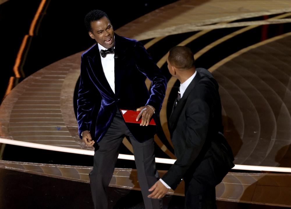 Will Smith agride Chris Rock após comentário sobre Jada Pinkett-Smith no Oscar