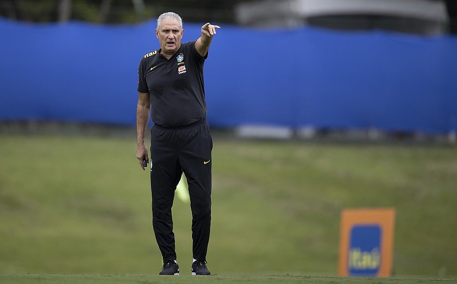 Tite diz que Brasil não terá mesmo ritmo contra Bolívia: 'Não dá'