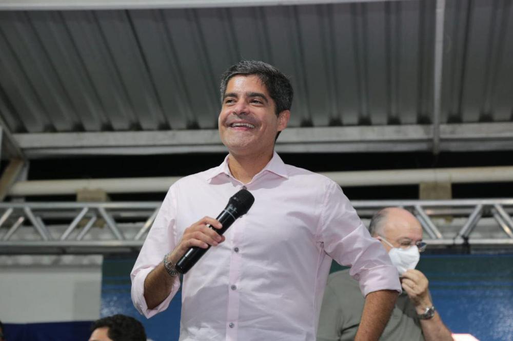 ACM Neto lidera em todos os cenários na disputa pelo governo, diz instituto