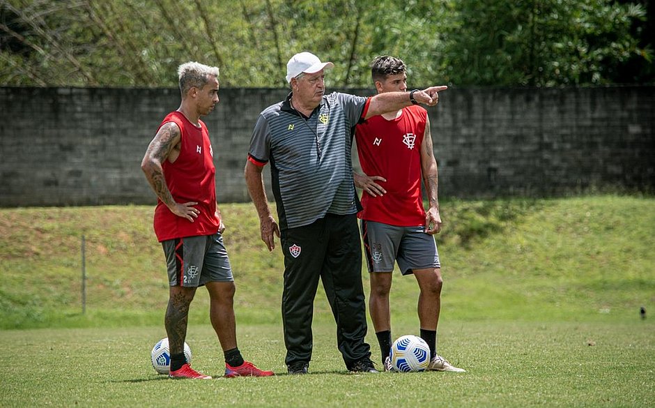 A 10 dias da Série C, Vitória já testou mais de dois times