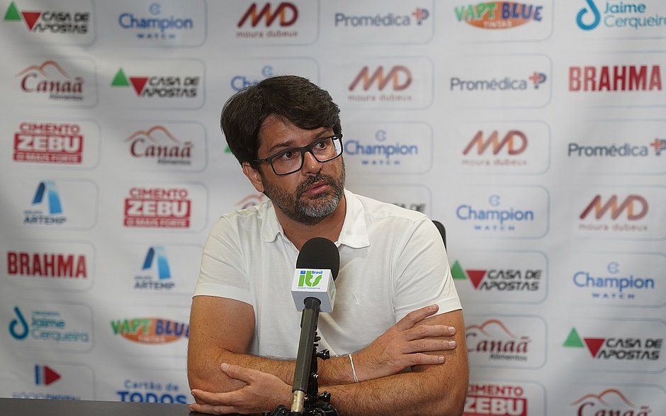 Bellintani viaja a Manchester para conversar com Grupo City sobre SAF do Bahia