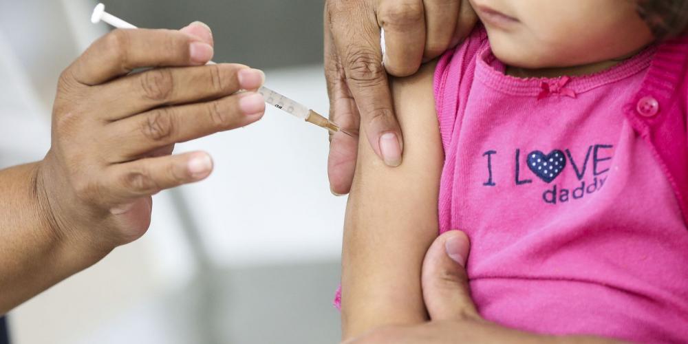 Dias d’Ávila dá início à Campanha de Vacinação contra a Influenza e Sarampo