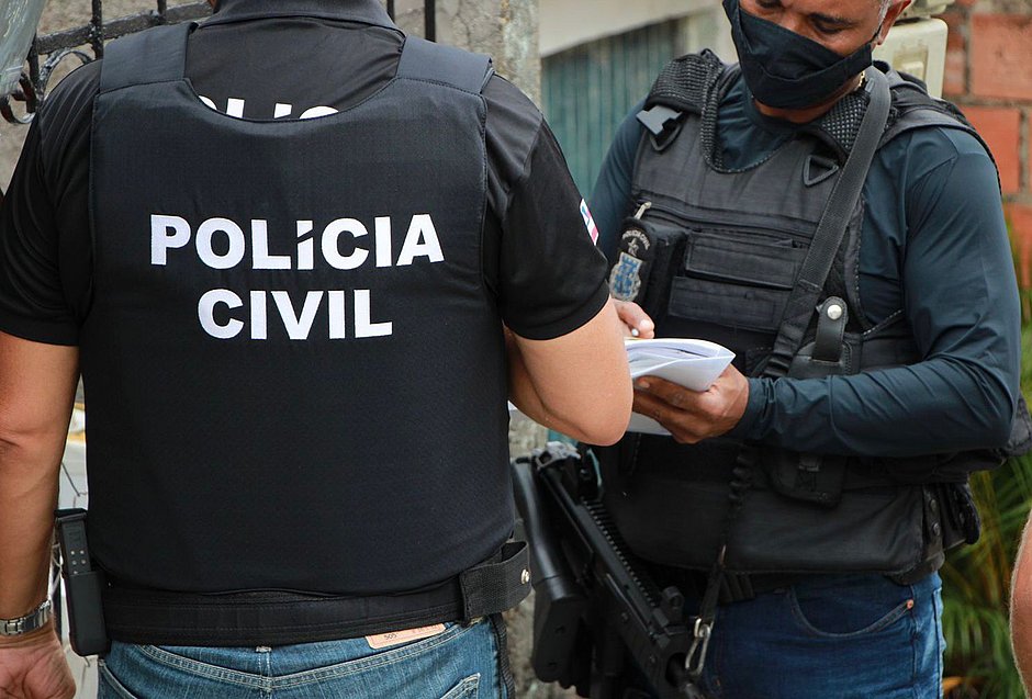 Pastor de igreja evangélica é preso por estupros em Feira de Santana