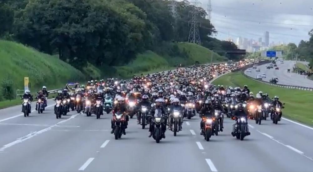  Nova Motociata com Bolsonaro reúne milhares em São Paulo