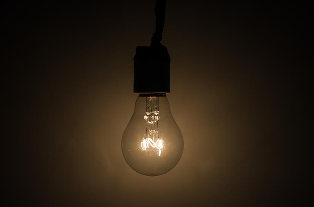 Agência Nacional de Energia Elétrica reajusta tarifas e consumidor pagará conta 21,35% mais cara na Bahia