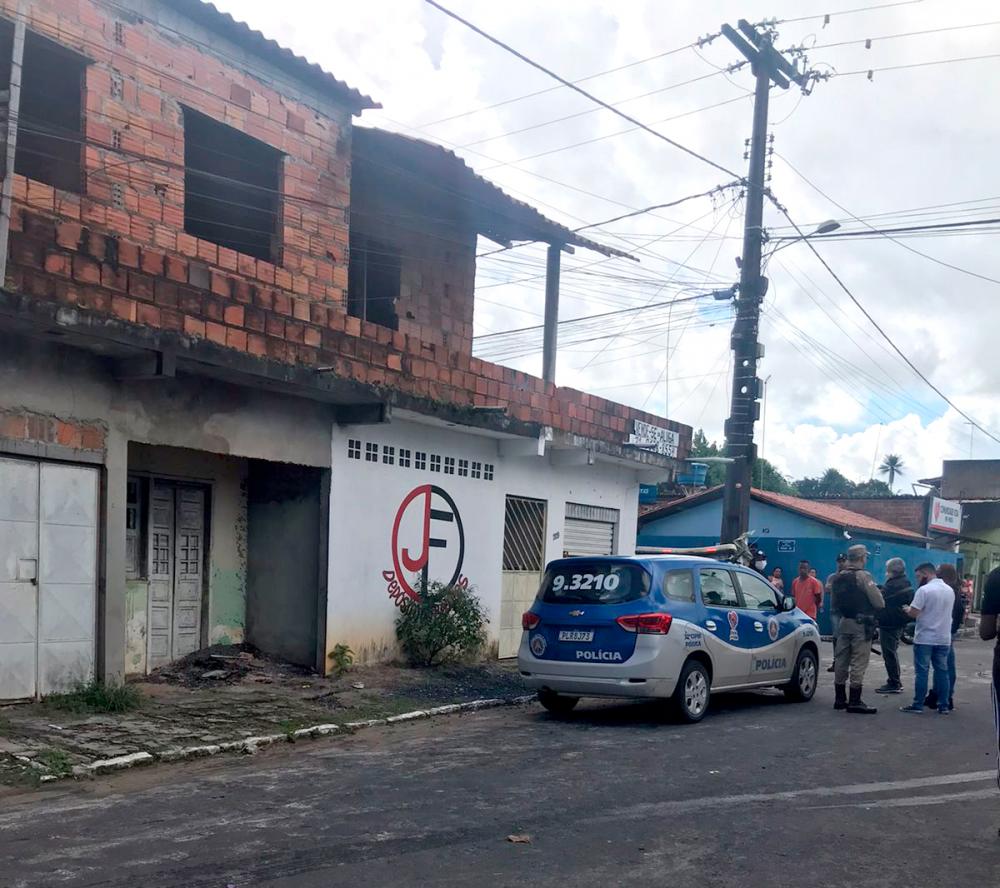 Criminosos invadem casa, torturam e executam duas jovens em Pojuca 