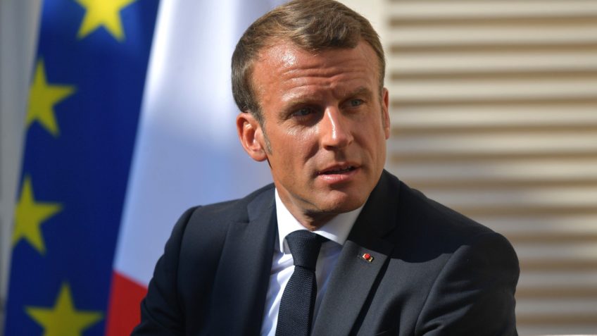 Na França, Emmanuel Macron vence Marine Le Pen 