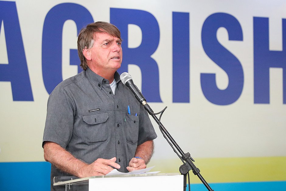 Bolsonaro ameaça desobedecer STF se Corte aprovar revisão do marco temporal