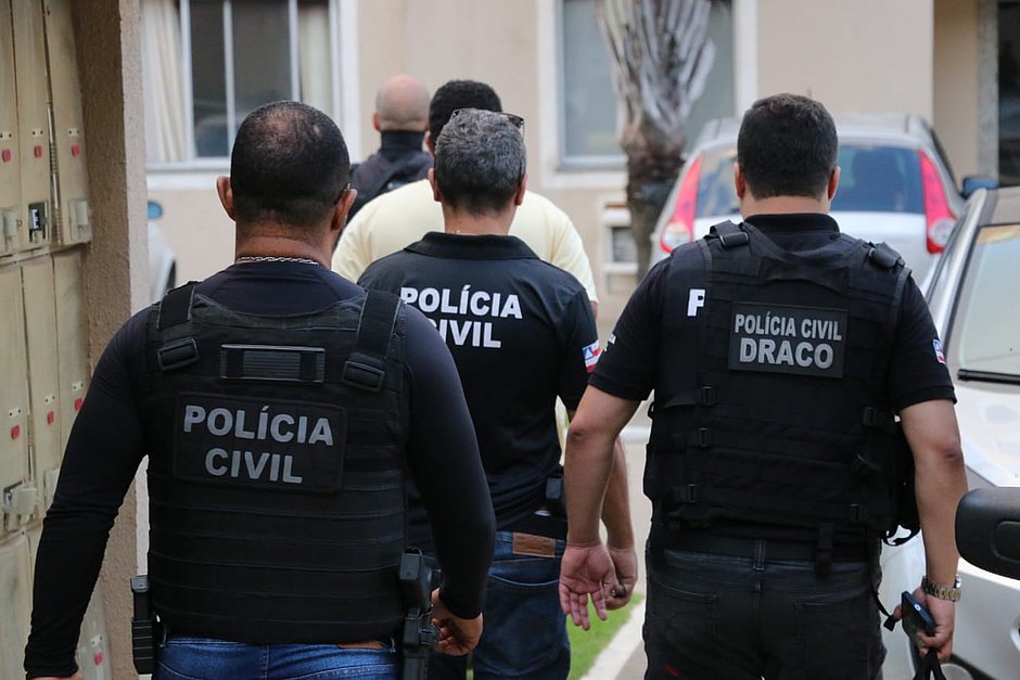 Doze são presos durante operação de combate ao tráfico em Salvador, Lauro de Freitas e Camaçari