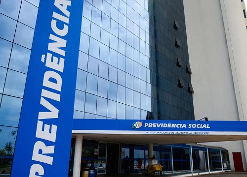 Greve no INSS completa um mês nesta terça