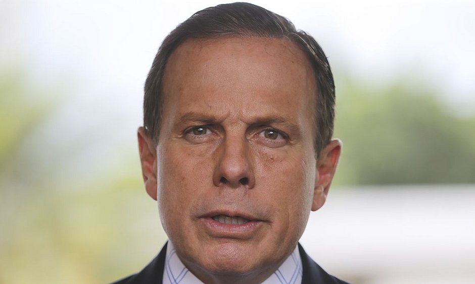 ''Respeito o Lula. Bolsonaro não'', diz João Doria
