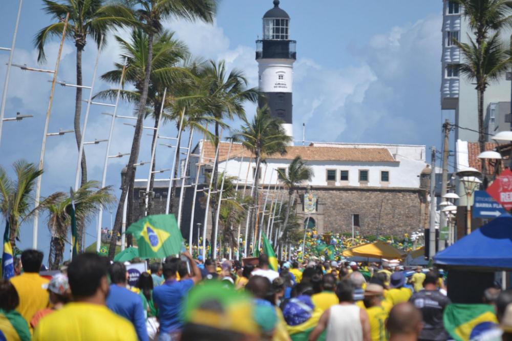 Salvador terá atos a favor e contra Bolsonaro neste domingo