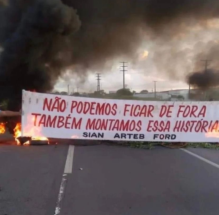 Protesto gera engarrafamento na Via Parafuso e Estrada da Cascalheira