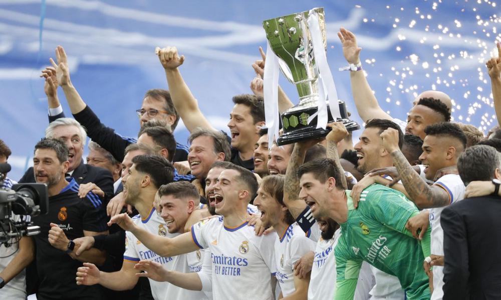 Com dois gols de Rodrygo, Real Madrid conquista 35º título do Espanhol 