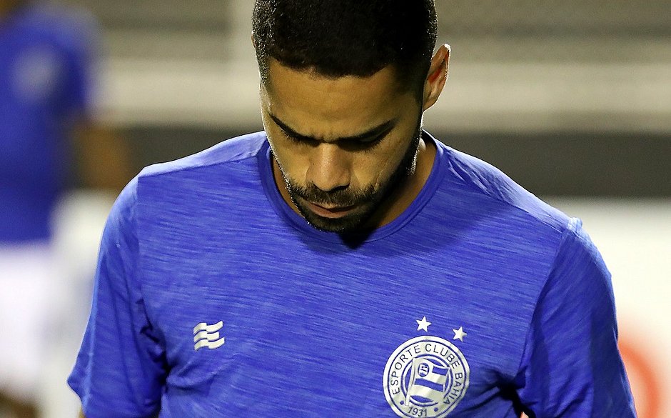 Ataque do Bahia sofre com lesões no começo da Série B