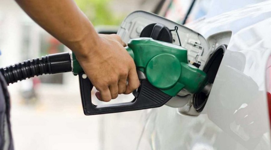 Após sete reajustes em 2022, litro da gasolina se aproxima de R$ 8 em Salvador