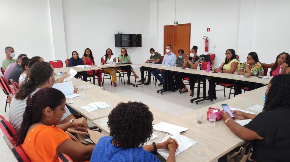 Professores da Rede Municipal de Mata de São João planejam Feira de Matemática