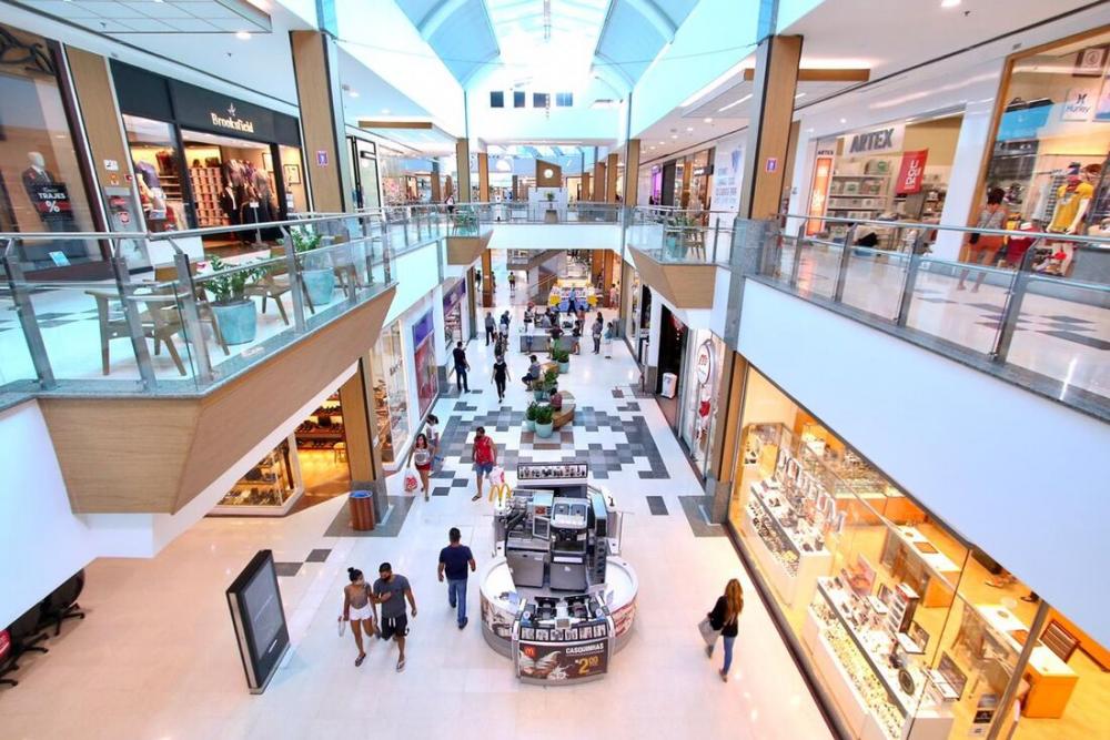 Shoppings ampliam horário para compras do Dia das Mães; confira